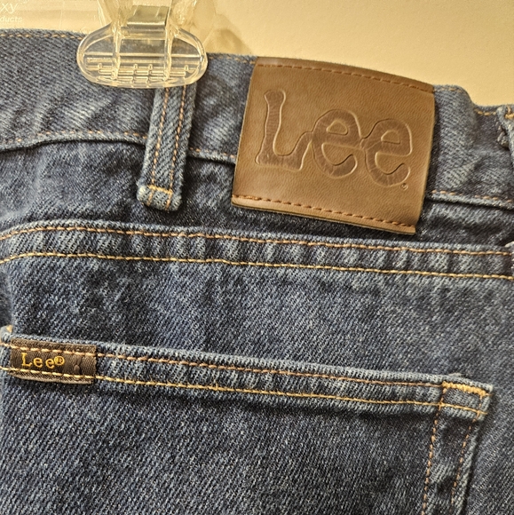 Lee Men’s 44x32 Jeans Regular Fit - Picture 3 of 3